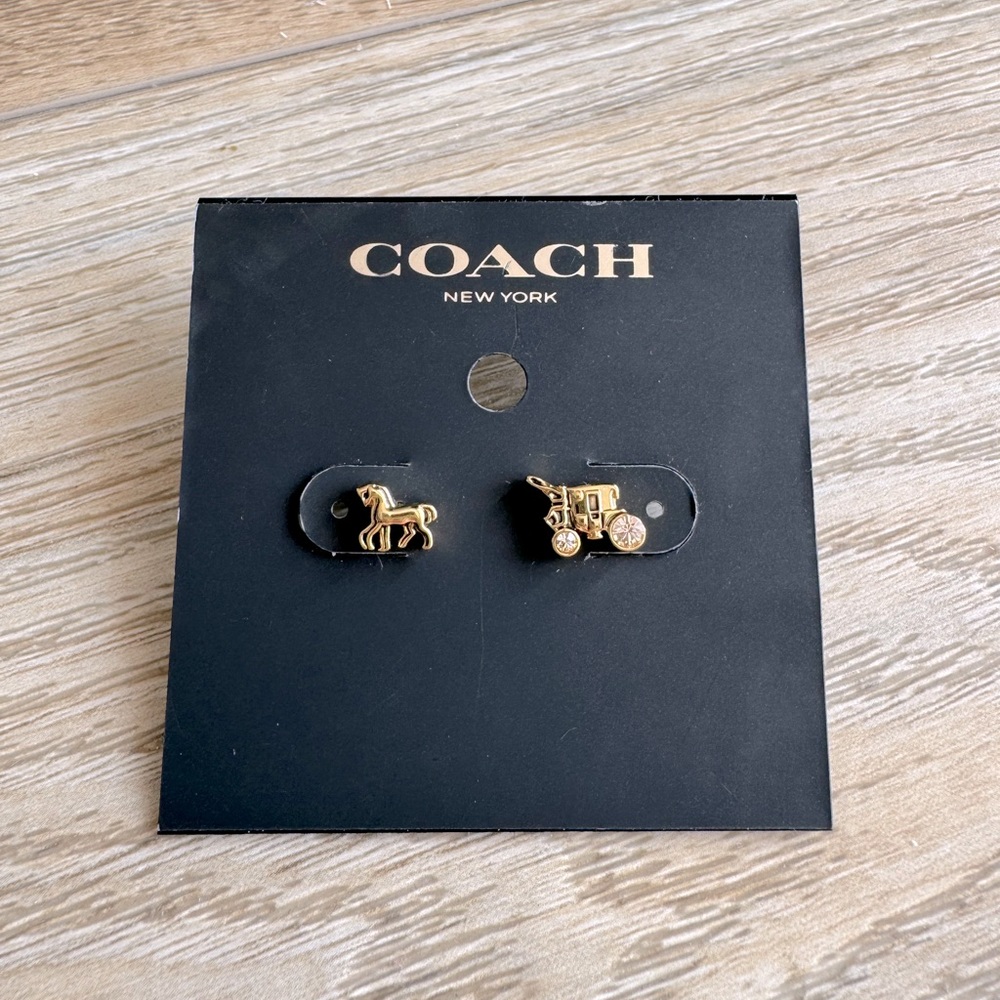 New Coach Small Golden Horse & Carriage Mismatch Stud Earrings Cubic Zirconia